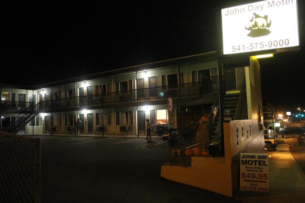 John Day Motel Exteriör bild